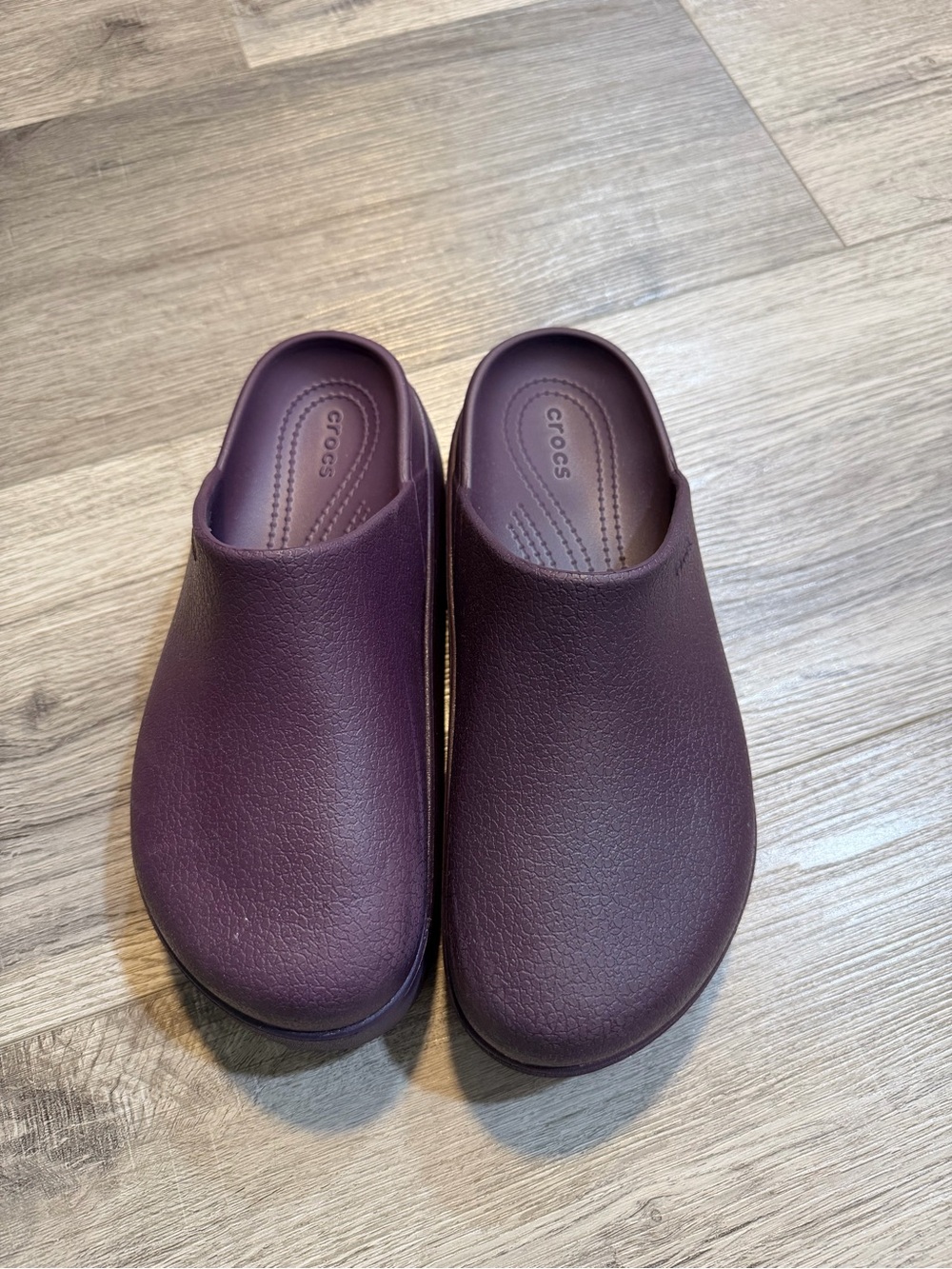 Crocs Dylan Platform Clogs Purple Womens 7